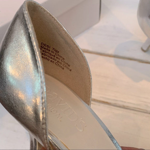 New in Box David Bridal Open Toe Pump/ Size 7 1/2 - Picture 6 of 6